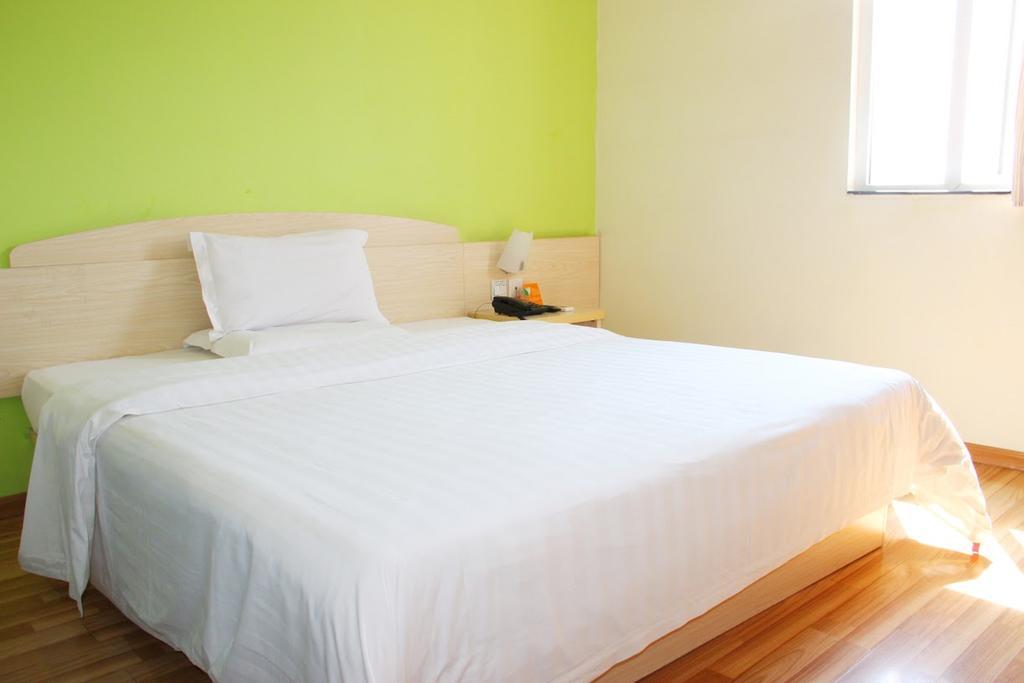 7Days Premium Chongqing Hongqihegou Hotel Kültér fotó