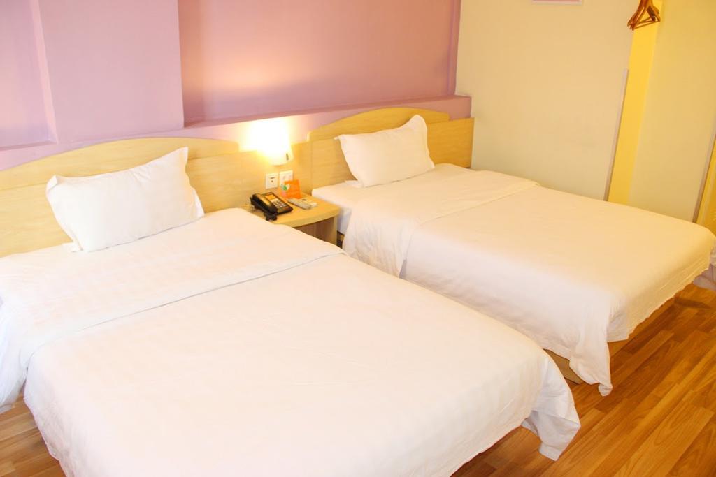 7Days Premium Chongqing Hongqihegou Hotel Kültér fotó