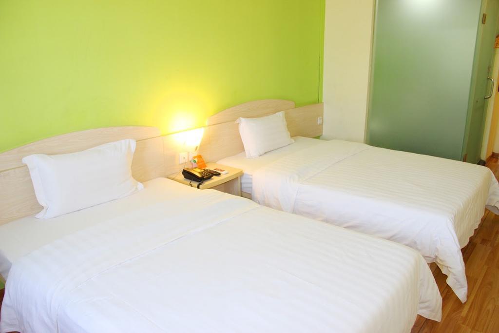 7Days Premium Chongqing Hongqihegou Hotel Kültér fotó