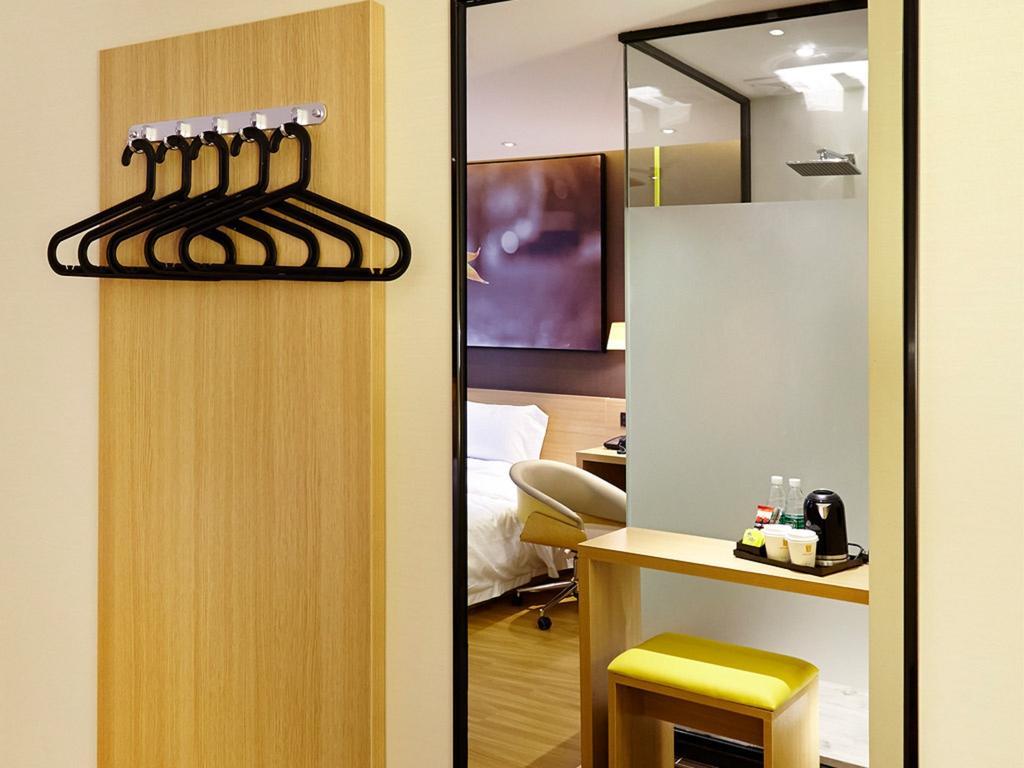 7Days Premium Chongqing Hongqihegou Hotel Szoba fotó